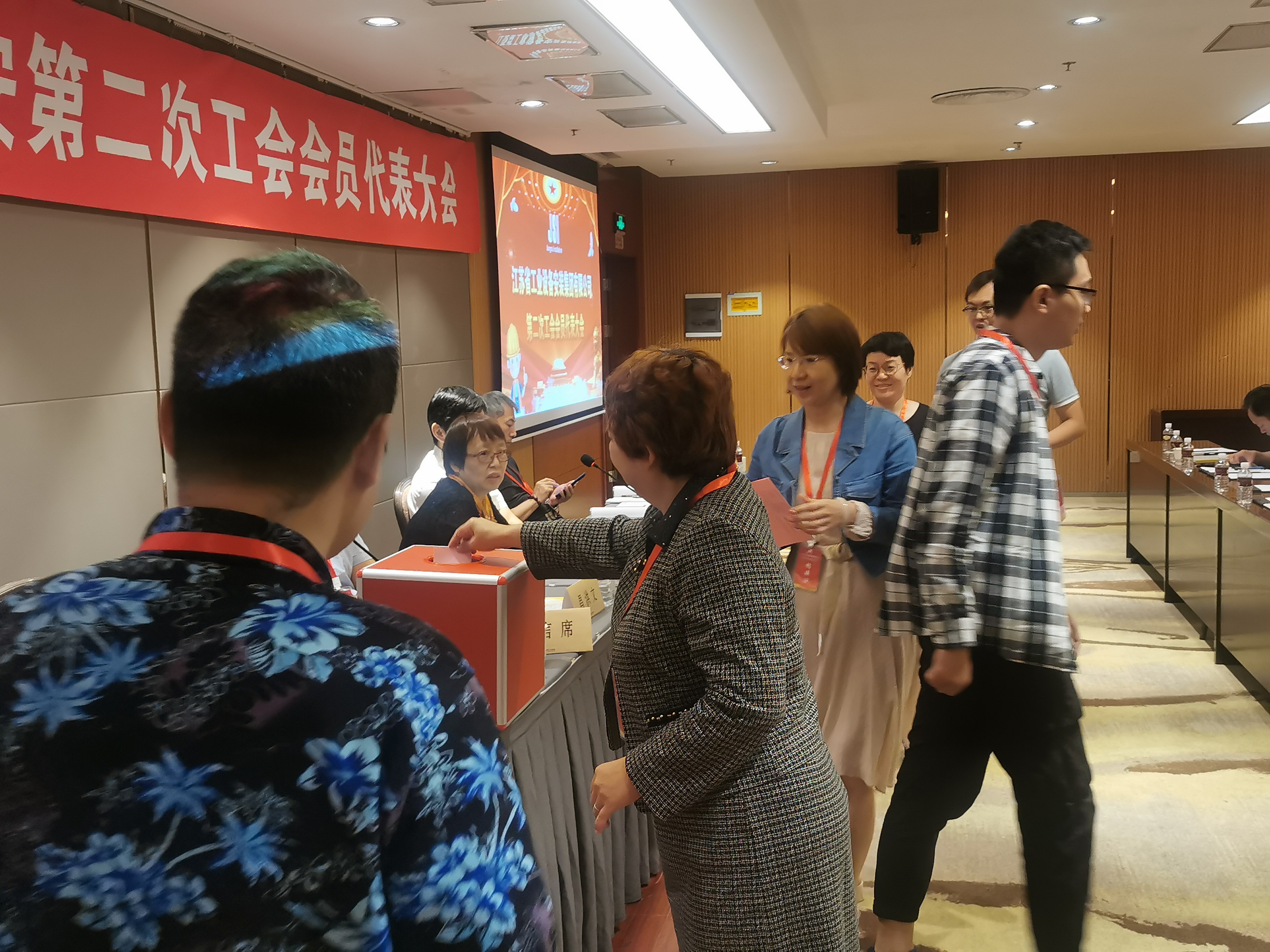 1396me���ŵڽ�-�ʼ�1396�ٷ���վ